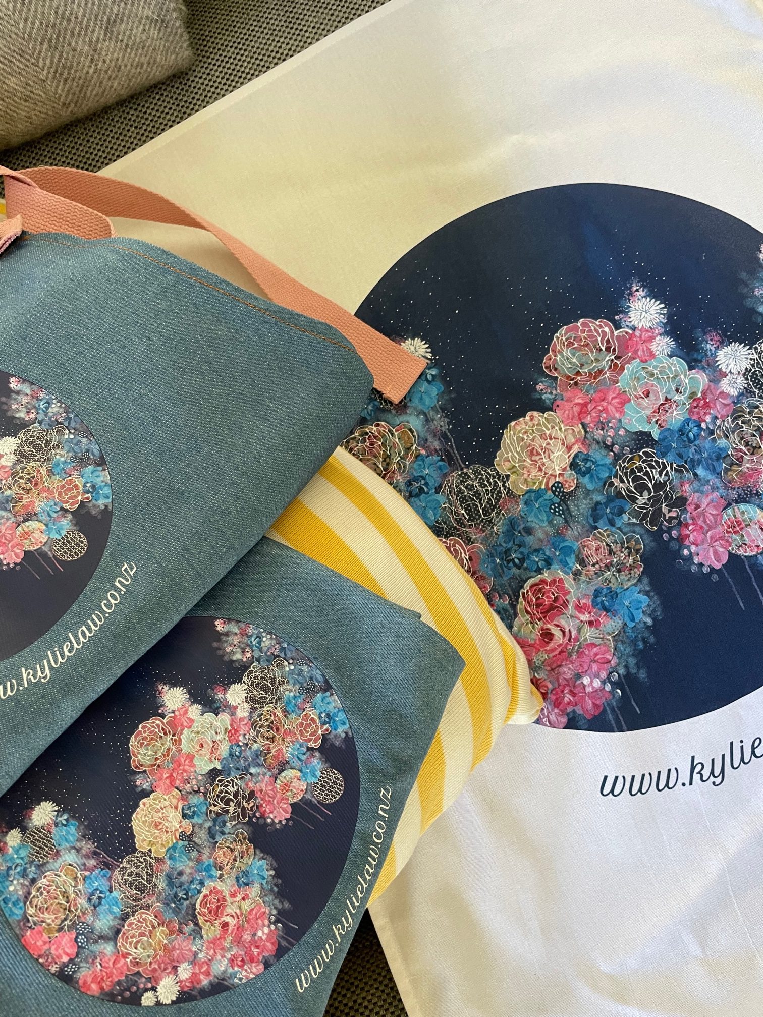 apron and tea towel bundle